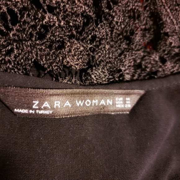Zara Lace Cold Shoulder Top Size Medium - Picture 6 of 7